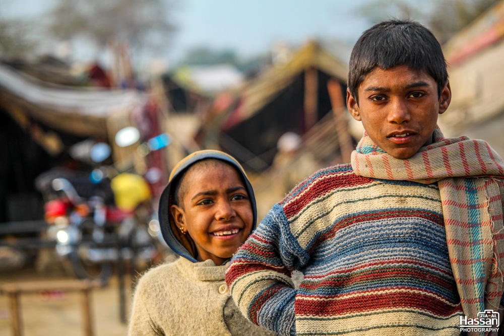 Happy Children In A Poor Village - Jhugi Basti Near Pir Mahal - Toba Tek Singh
